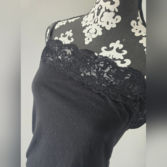🩷🩷Elegant Black Lace Trim Women's Top NO SIZE - Picture 2 of 8